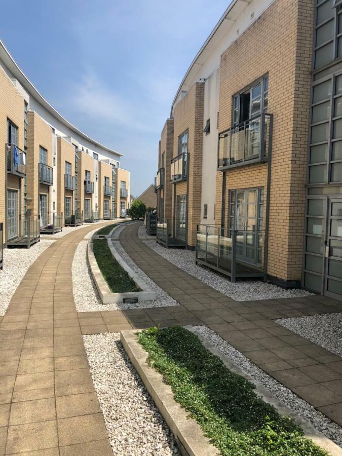 Charlesmere Gardems لندن المظهر الخارجي الصورة